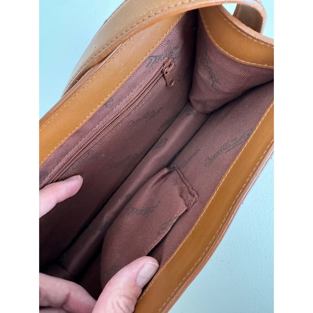 Fossil Brown Leather Shoulder Bag - Picture 8 of 8